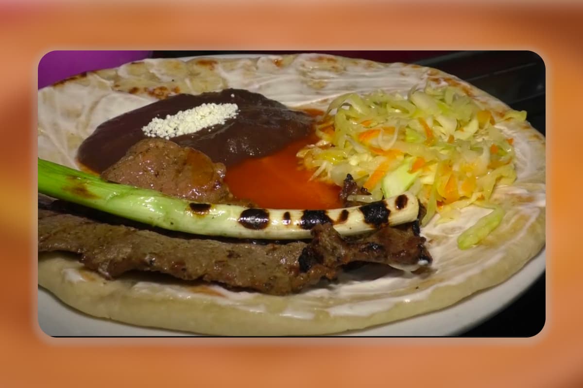 Restaurantes y lugares para comer en familia o a domicilio en Morales